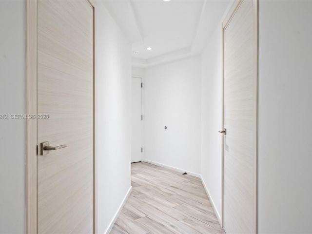 Apartment for rent  Unit #2705 - photo 7452449