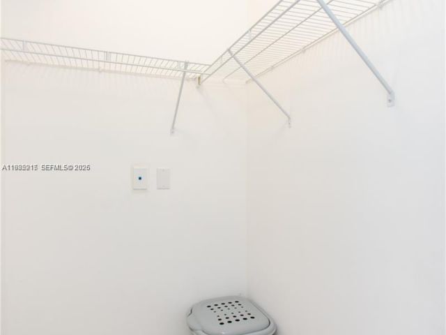 Apartment for rent  Unit #806 - photo 7501982