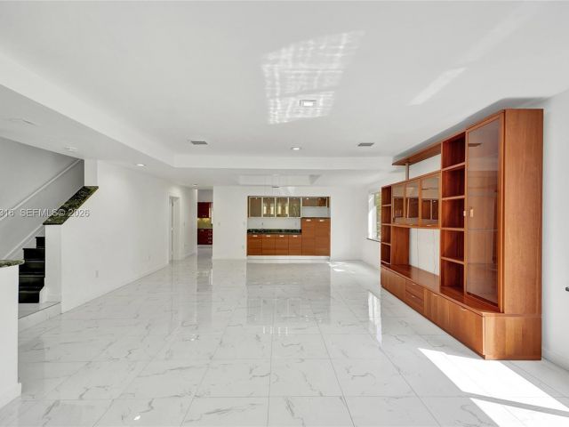 Home for rent at 10065 Bay Harbor Ter - photo 7478027