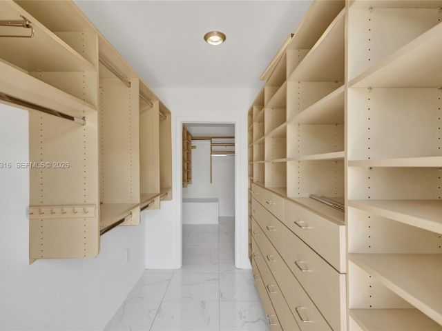 Home for rent at 10065 Bay Harbor Ter - photo 7478038