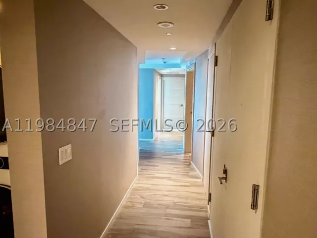 3-bedroom condo for rent in Miami - 801 S Miami Ave 4501 - MondialRealty