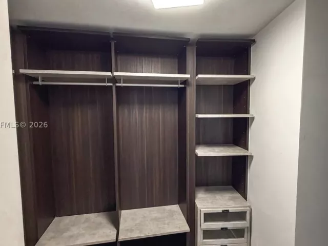 3-bedroom condo for rent in Miami - 801 S Miami Ave 4501 - MondialRealty