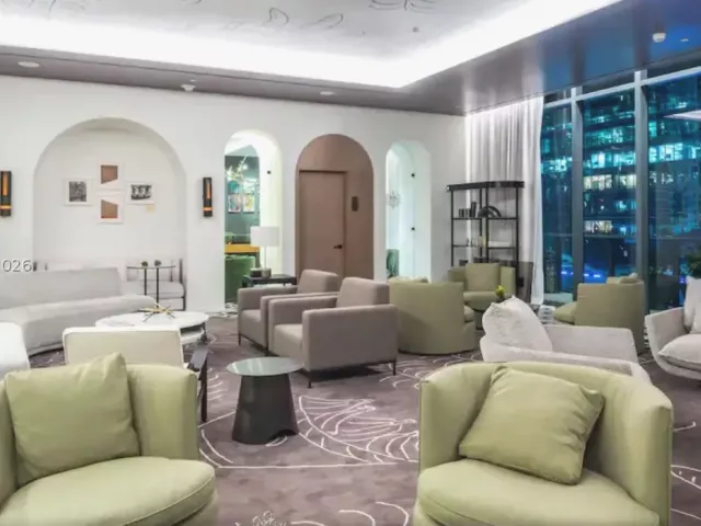3-bedroom condo for rent in Miami - 801 S Miami Ave 4501 - MondialRealty