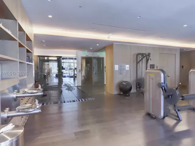 3-bedroom condo for rent in Miami - 801 S Miami Ave 4501 - MondialRealty
