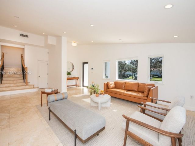 Home for sale at 717 Benevento Ave - photo 7528209