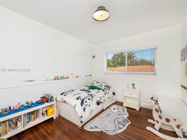 Home for sale at 717 Benevento Ave - photo 7528221