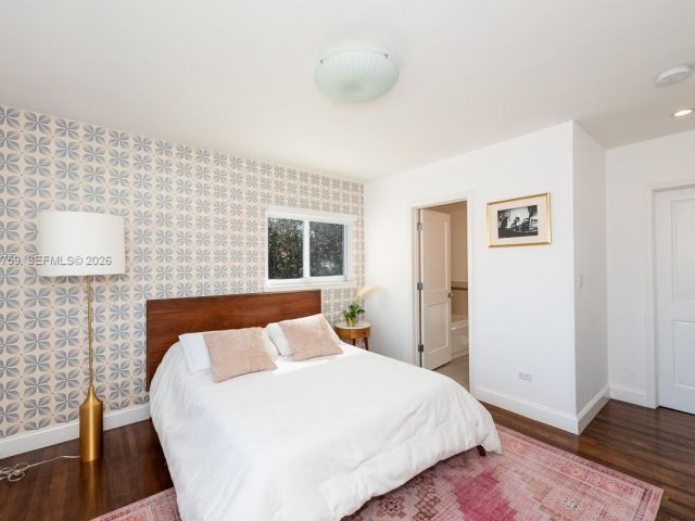 Home for sale at 717 Benevento Ave - photo 7528224