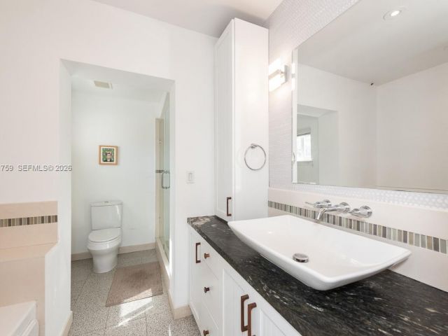 Home for sale at 717 Benevento Ave - photo 7528226