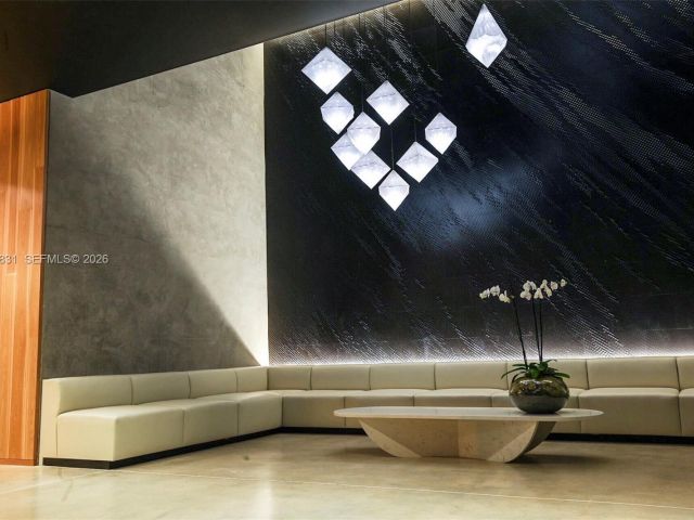 Apartment for rent  Unit #706 - photo 7467662