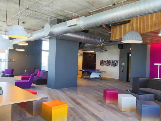 Apartment for rent  Unit #706 - photo 7467663