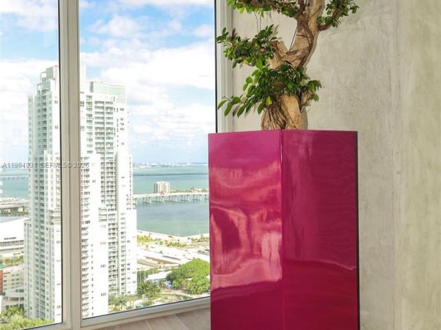 Apartment for rent  Unit #706 - photo 7467665