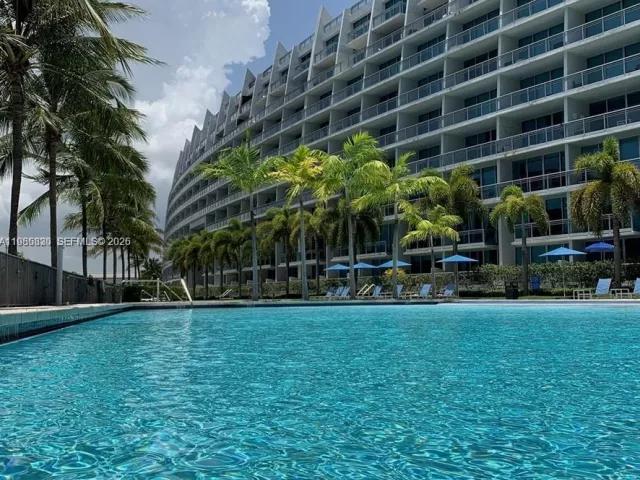 3-bedroom condo for rent in Aventura - 2950 NE 188th St 543 - MondialRealty