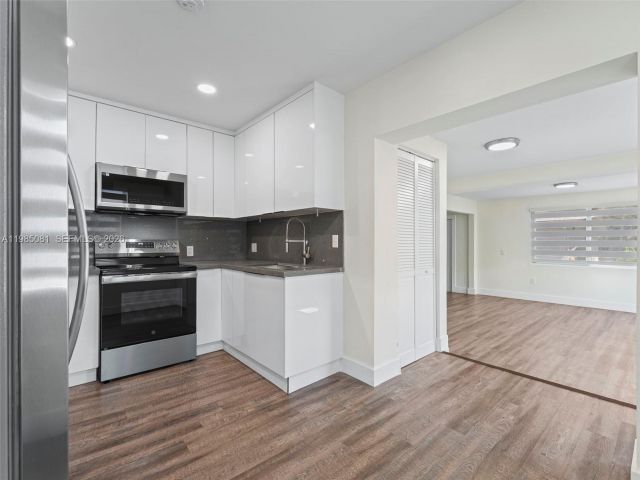 Home for rent at  - photo 7517034