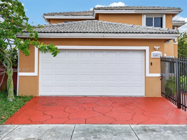 Home for sale at 15672 SW 91st Ln - photo 7464750