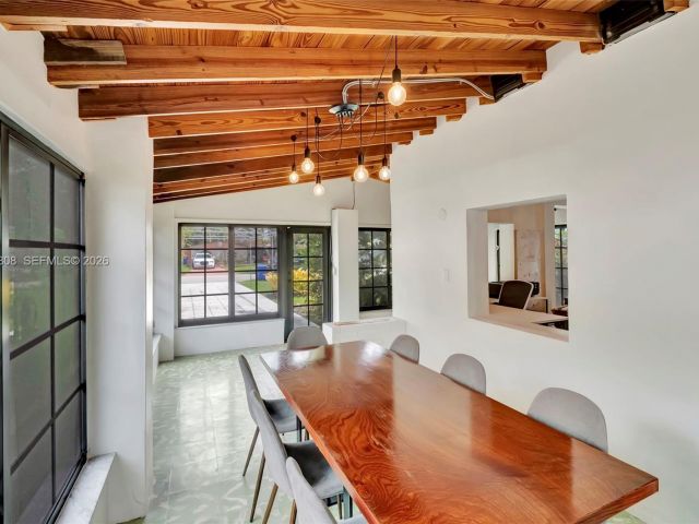 Home for rent at 1224 NE 182nd St 1224 - photo 7480627