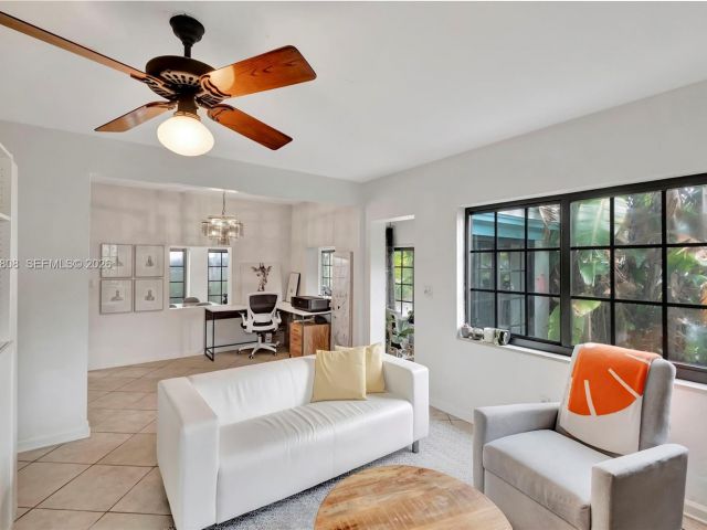 Home for rent at 1224 NE 182nd St 1224 - photo 7480635