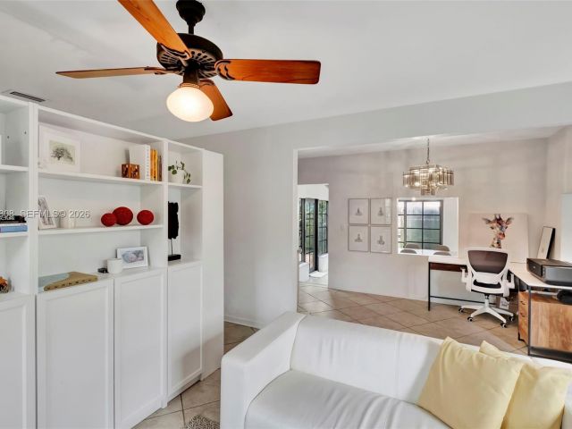 Home for rent at 1224 NE 182nd St 1224 - photo 7480636