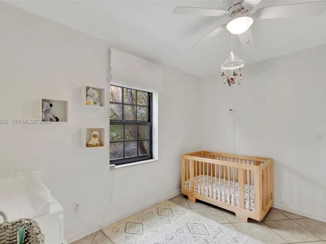 Home for rent at 1224 NE 182nd St 1224 - photo 7480637