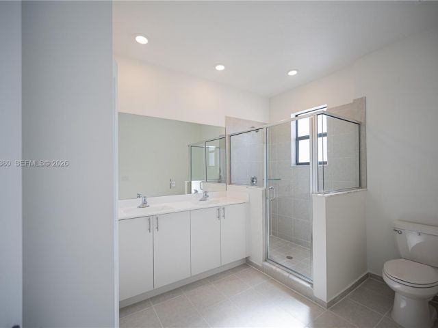 3-bedroom home for rent in Homestead - 13380 SW 287th Ter . - MondialRealty