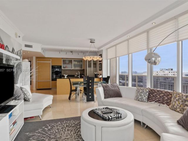 Apartment for rent  Unit # - photo 7499087