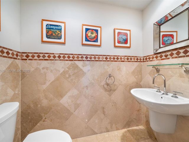 Apartment for sale  Unit #1507 - photo 7530956