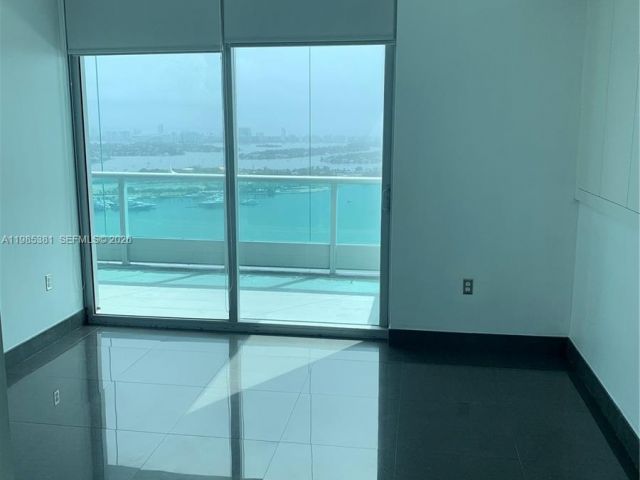 Apartment for rent  Unit #4304 - photo 7467277