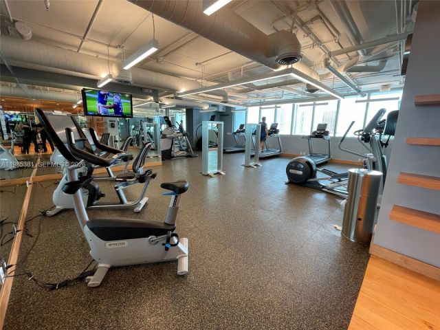 Apartment for rent  Unit #4304 - photo 7467284