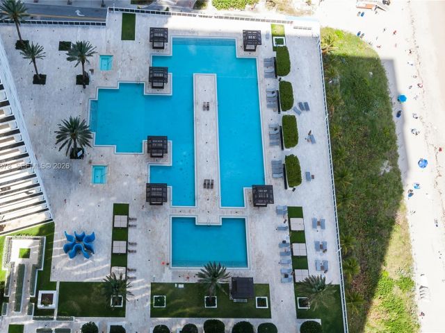 Apartment for rent  Unit #3711 - photo 7499119