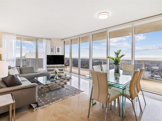 Apartment for rent  Unit #4706 - photo 7499145