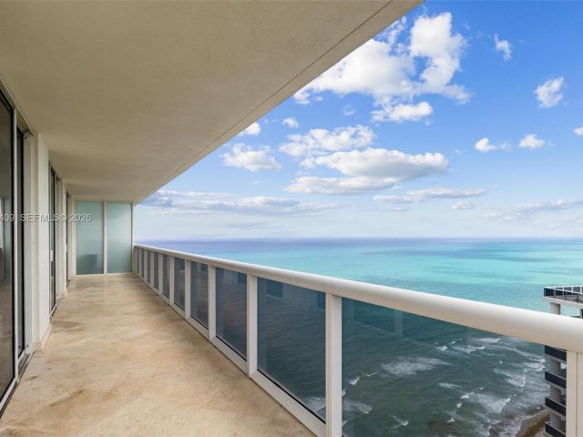 Apartment for rent  Unit #4706 - photo 7499161