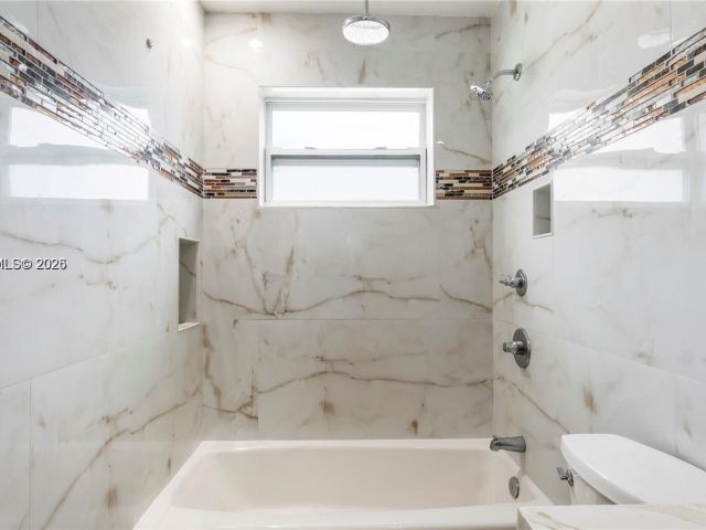 Home for rent at 2301 NW 191st St - photo 7479482