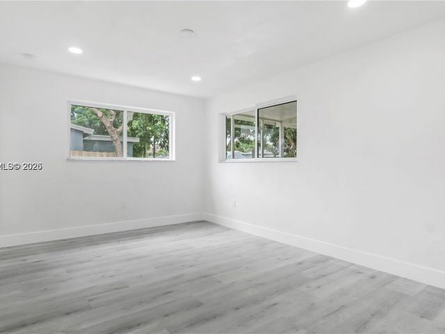 Home for rent at 2301 NW 191st St - photo 7479487