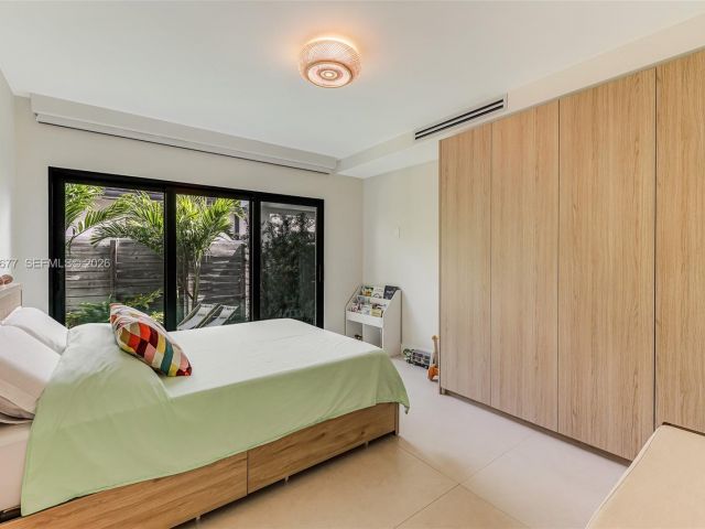 Home for sale at 905 Fairway Drive - photo 7509476