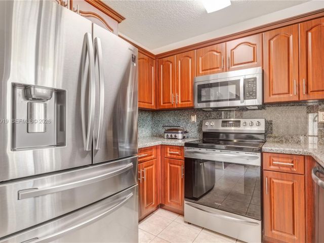 Home for sale at 16323 SW 97th St - photo 7465444