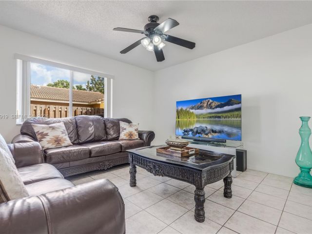 Home for sale at 16323 SW 97th St - photo 7465448