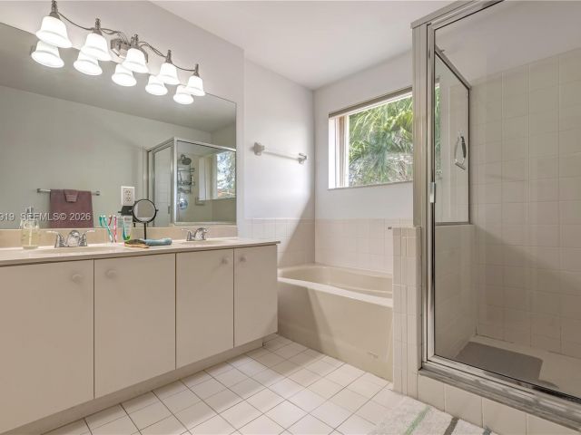 Home for sale at 16323 SW 97th St - photo 7465454