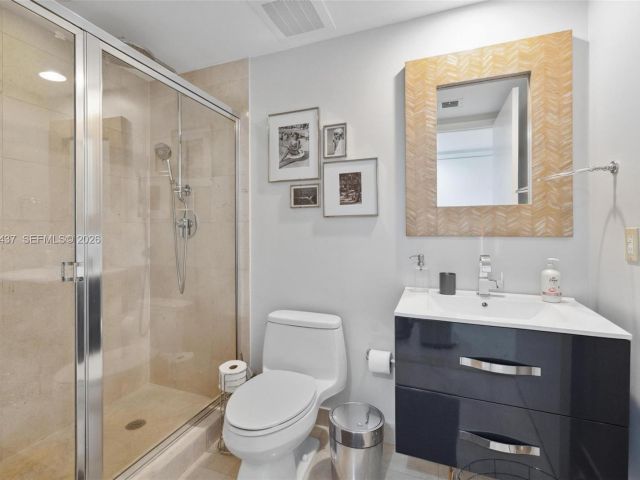 Apartment for rent  Unit #2703 - photo 7499126