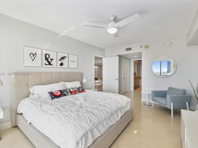 Apartment for rent  Unit #2703 - photo 7499139