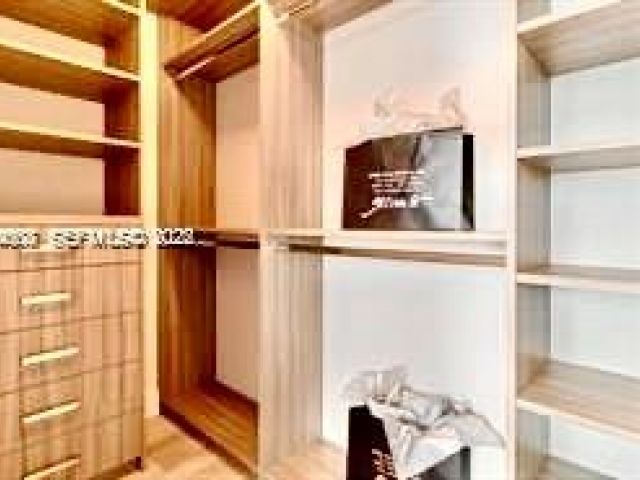 Apartment for sale  Unit #2305 - photo 7503547