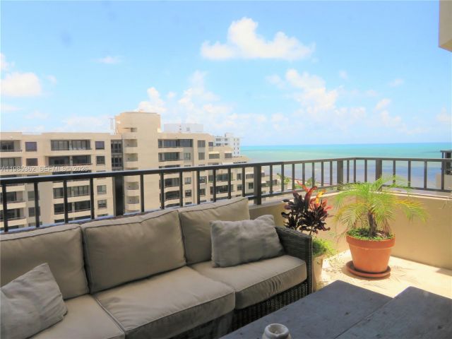 Apartment for rent  Unit #1226 - photo 7491806