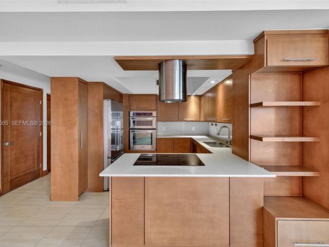 Apartment for rent  Unit #1205 - photo 7501238