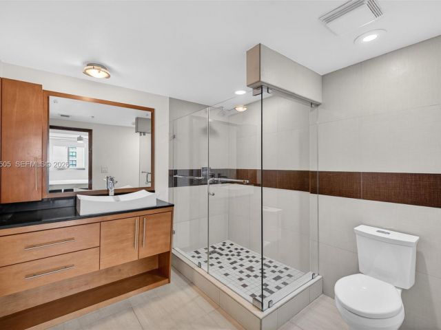 Apartment for rent  Unit #1205 - photo 7501245