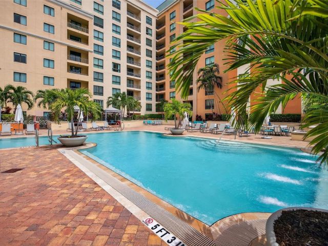 Apartment for rent  Unit #1205 - photo 7501251