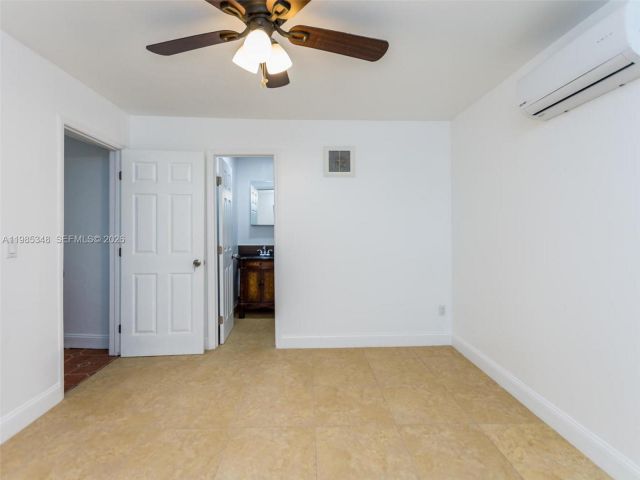 Home for rent at 6300 NW 41st St - photo 7487381