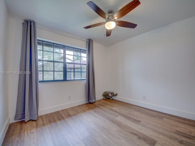 Home for rent at 1960 Bayberry Dr 1960 - photo 7454106