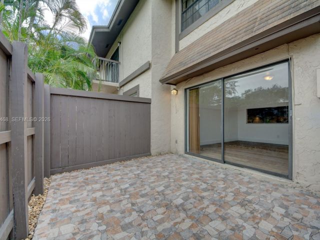 Home for rent at 1960 Bayberry Dr 1960 - photo 7454110