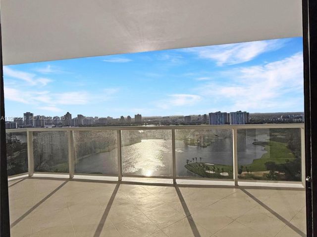 Apartment for sale  Unit #2409 - photo 7503031