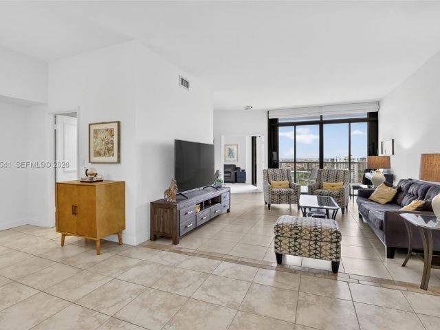 Apartment for sale  Unit #TS 5 - photo 7503050