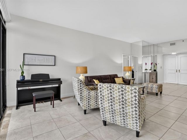 Apartment for sale  Unit #TS 5 - photo 7503056