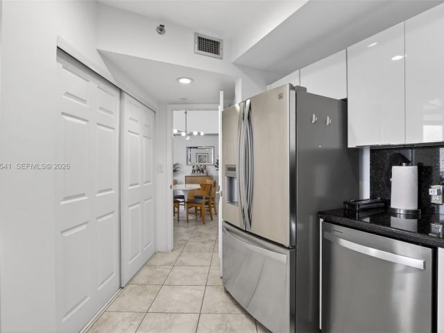 Apartment for sale  Unit #TS 5 - photo 7503064